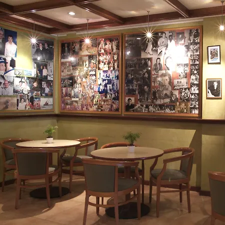 Hotel Llafranch 호텔