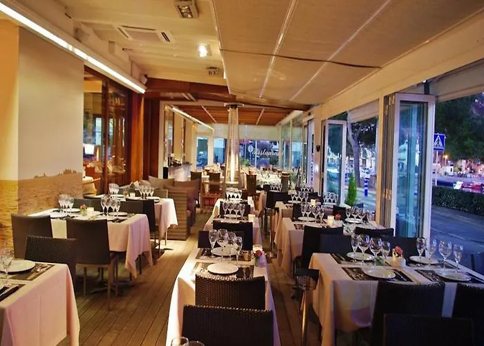호텔 Hotel Llafranch 러프렌치
