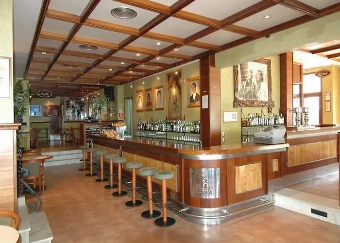 雅弗郎其酒店