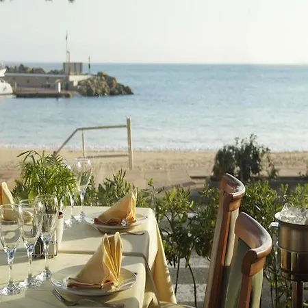Hotel Llafranch Ξενοδοχείο 3*